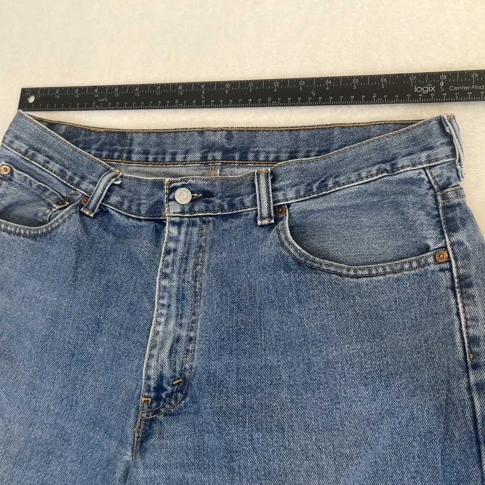 Levi's 550 Jeans Men's 36x32 (Actual: 36x31) Medium Wash Relaxed Fit
